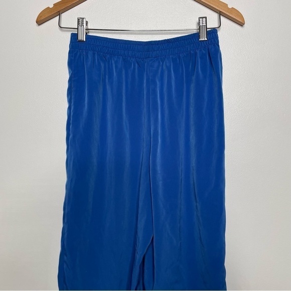 💫 VINTAGE | Cobalt Blue Sheen Parachute High Rise Pleated Tapered Leg Trousers - Picture 6 of 6